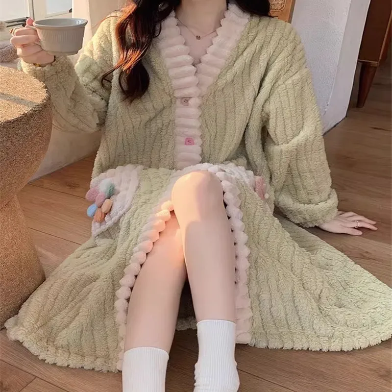 Kadın Yastıklı Kalınlaşmış Sıc - Bathrobe incelemesi ve fiyatı